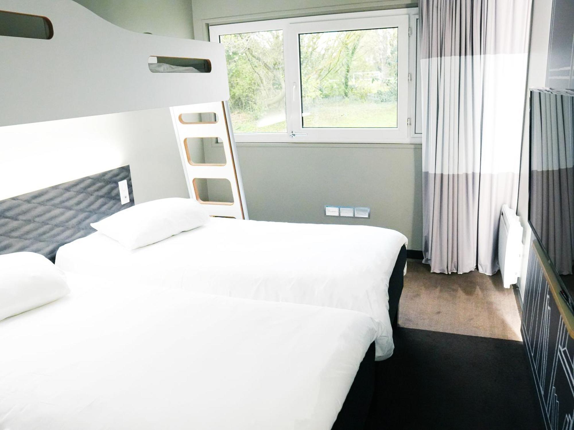 Ibis Caen Porte D'Angleterre Bagian luar foto